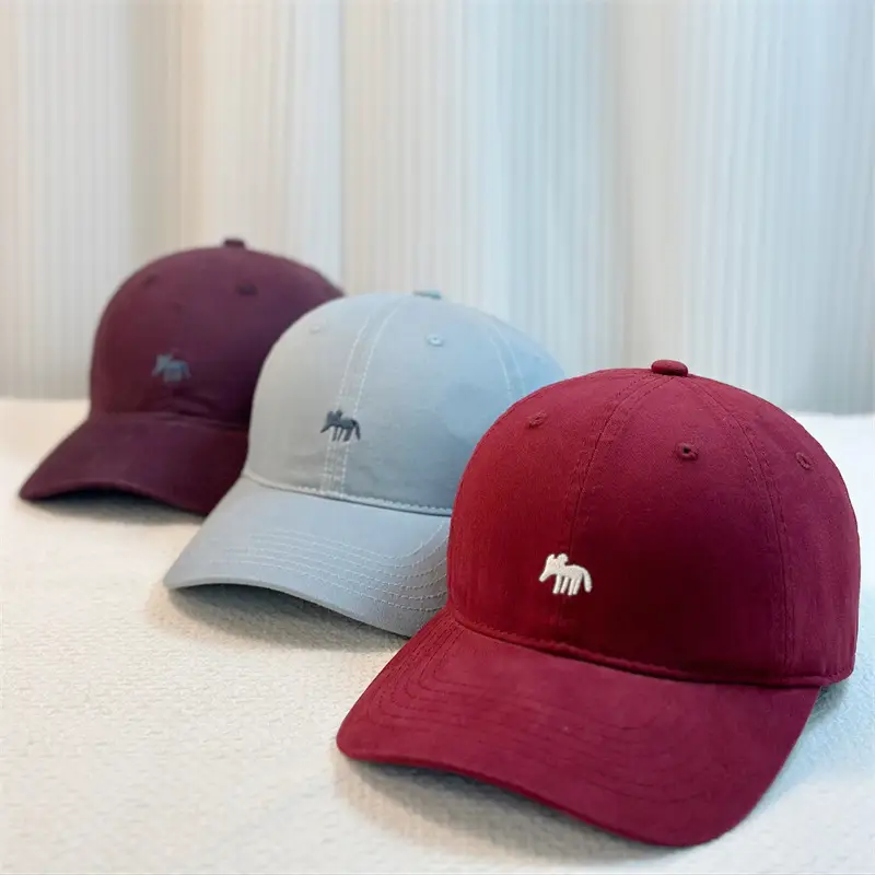 Korean Style Fox Embroidered Baseball Cap for Men Women