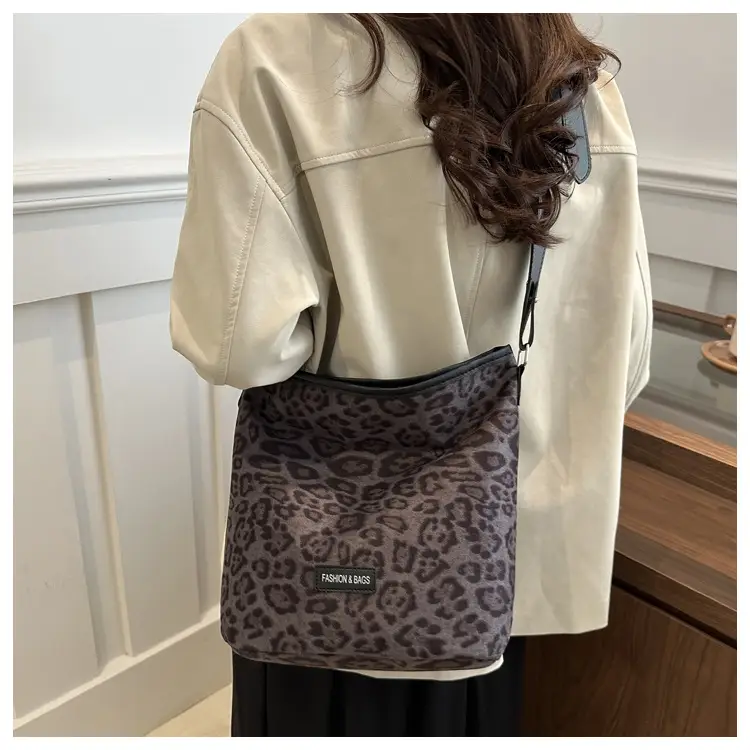 Fashion Suede Leopard Print Large Capacity Bag for Women — feature 14