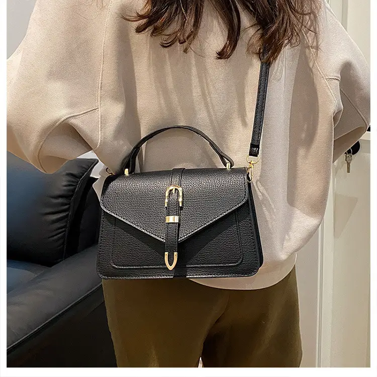 Black Vintage Women's Shoulder Bag 2024 — feature 12