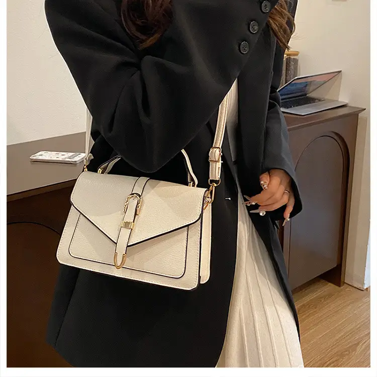 Black Vintage Women's Shoulder Bag 2024 — feature 21