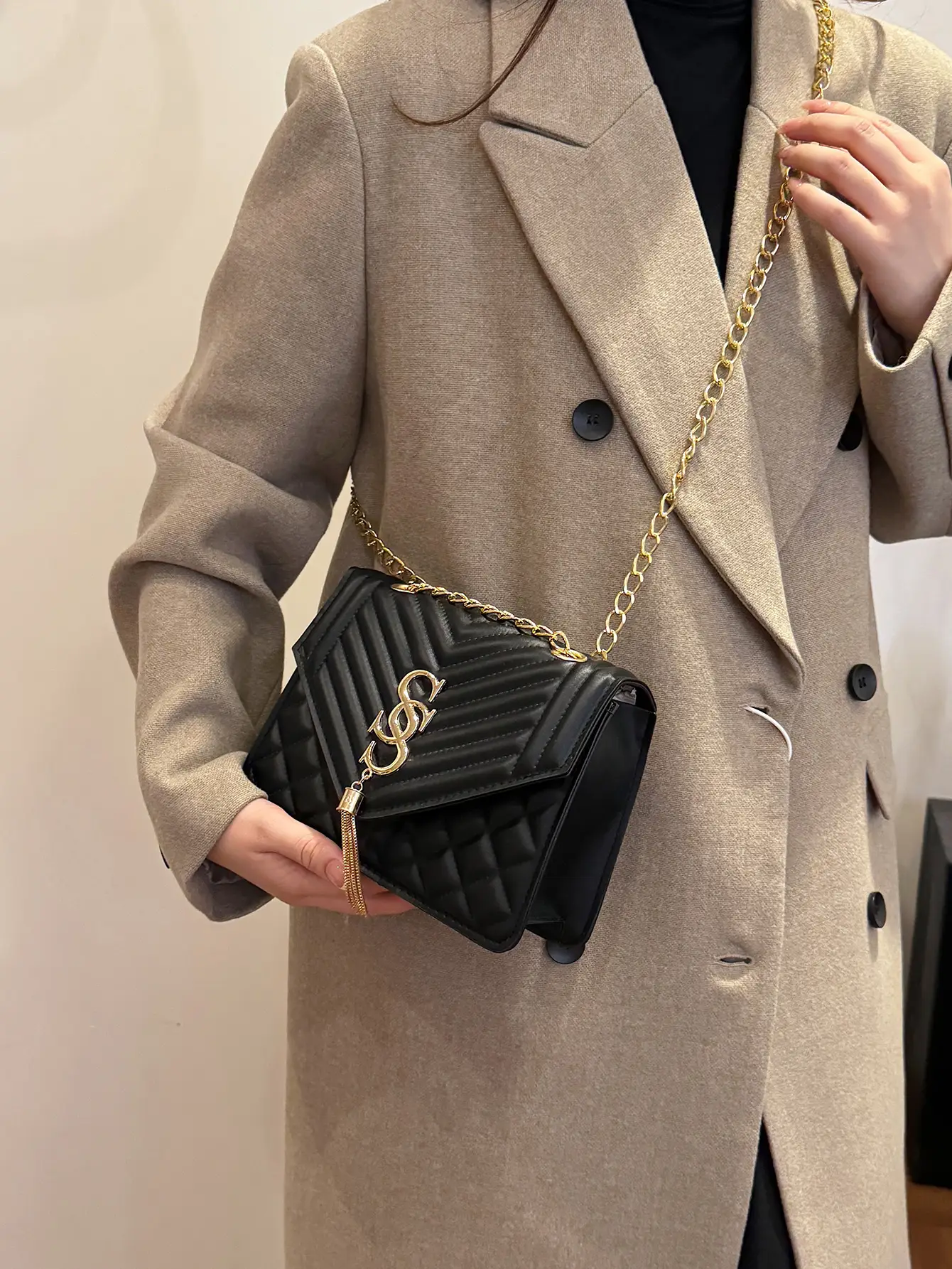 Korean Style White Chain Crossbody Bag for Women - Image 4