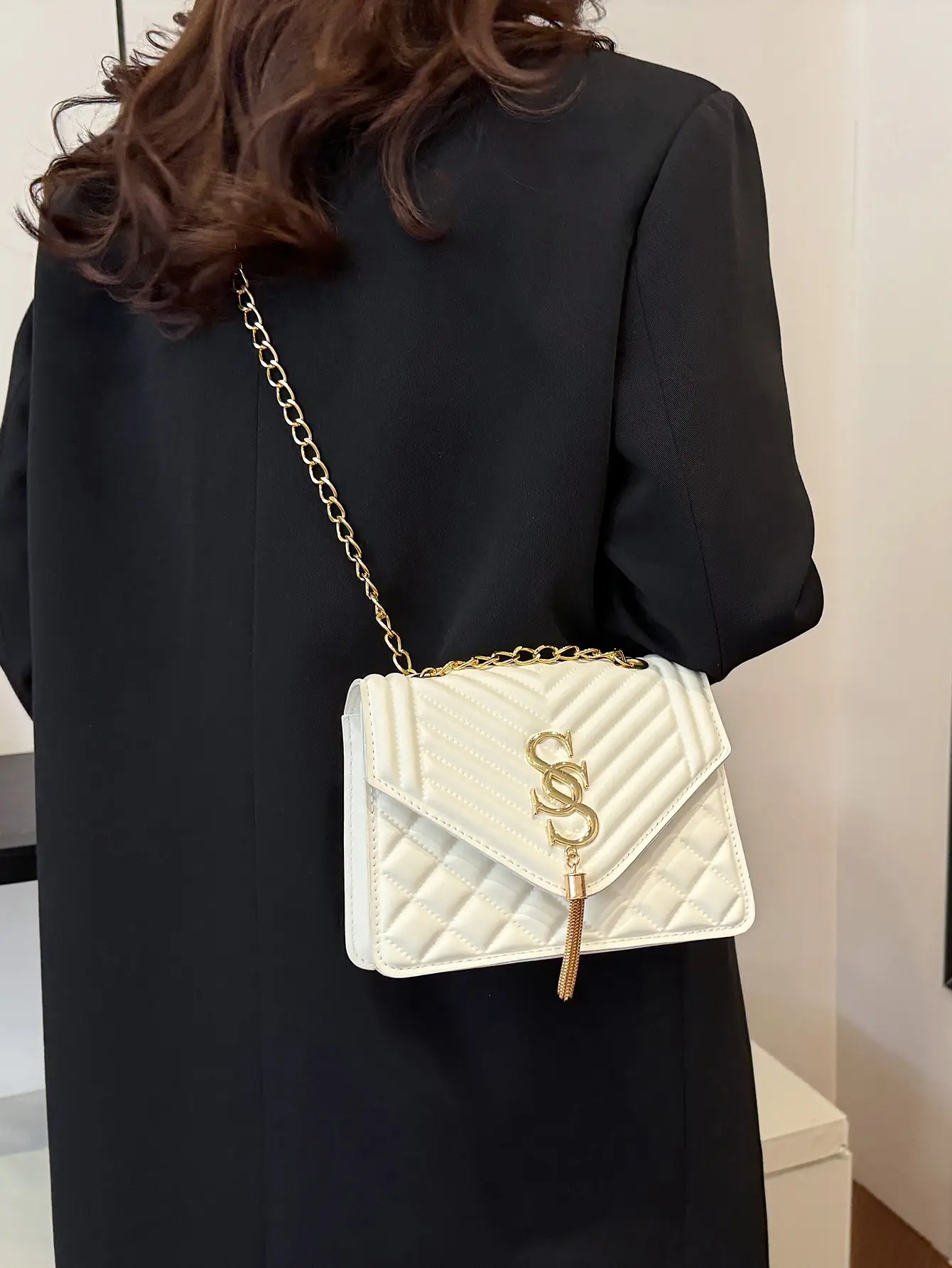 Korean Style White Chain Crossbody Bag for Women - Image 5