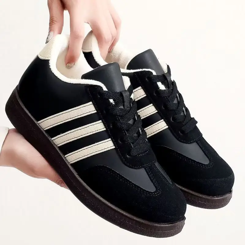2026 Women's Shoes Winter New Style Non-Slip Soft Sole Lightweight Sports Casual Fleece-Lined Thick-Soled Cotton Shoes — feature 5