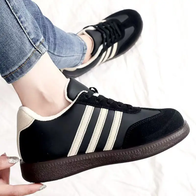2026 Women's Shoes Winter New Style Non-Slip Soft Sole Lightweight Sports Casual Fleece-Lined Thick-Soled Cotton Shoes — feature 7