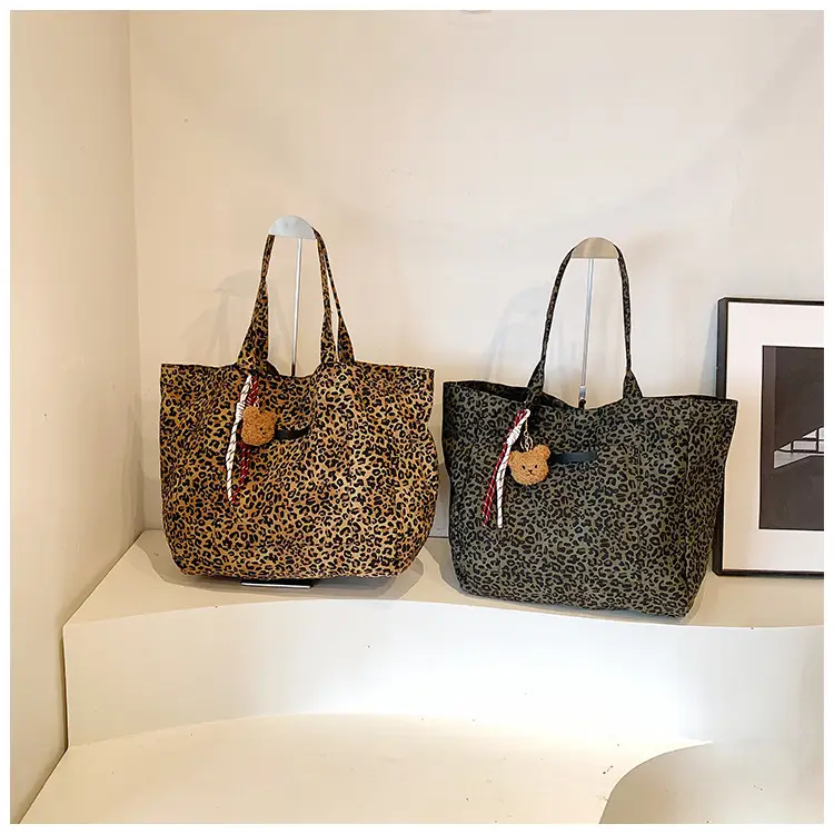 Leopard Print Women's Large Shoulder Tote Bag 2024 — feature 18