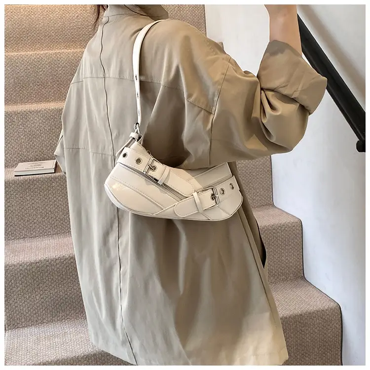 Vintage Silver Metallic Shoulder Bag for Women 2024 — feature 14