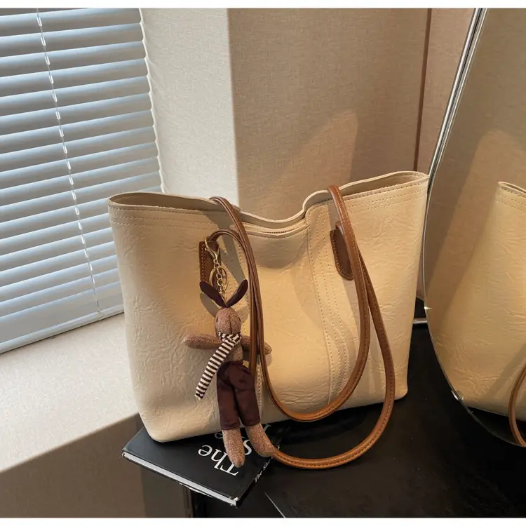Women's Beige Leather Shoulder Bag with Bow Decor — feature 26
