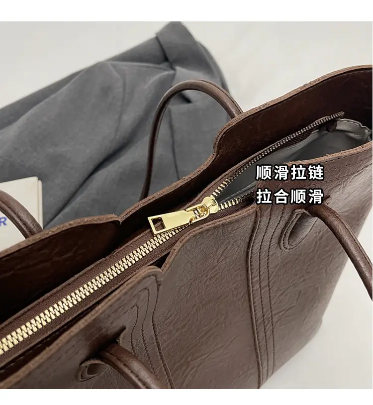 Women's Beige Leather Shoulder Bag with Bow Decor — feature 3
