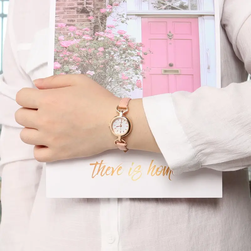 Women's Korean Style Round Watch Small Fashionable
