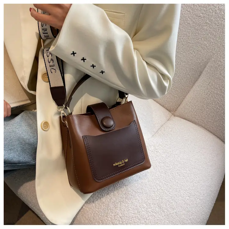 Black Vintage Bucket Bag for Women 2024 New Arrival — feature 15