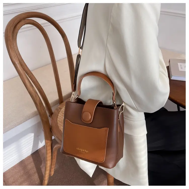 Black Vintage Bucket Bag for Women 2024 New Arrival — feature 19