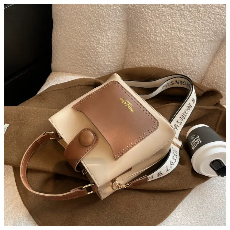 Black Vintage Bucket Bag for Women 2024 New Arrival — feature 32