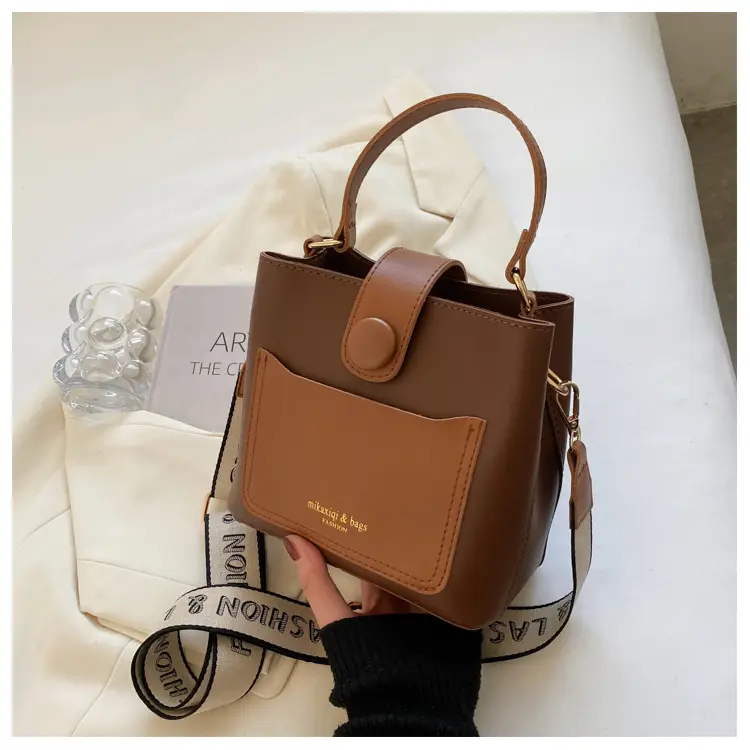Black Vintage Bucket Bag for Women 2024 New Arrival — feature 33