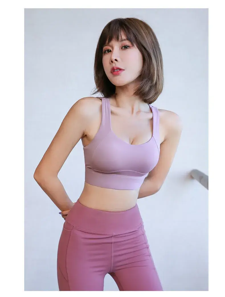 Women's Light Pink Shockproof Yoga Bra Back Outer Wearing Vest — feature 13