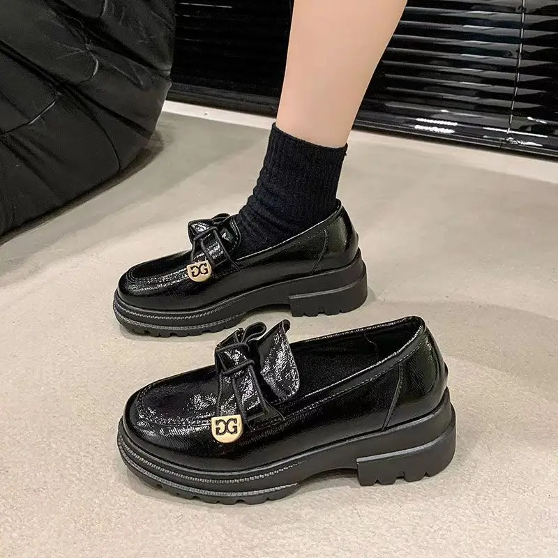 French Style Small Fragrant Style Loafers for Women 2025 Spring & Fall New Thick-Soled British Style Jk Small Leather Shoes Black Women's Shoes — feature 2