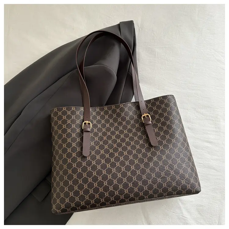 Women's Large Capacity Shoulder Bag Brown Monogram Pattern — feature 12