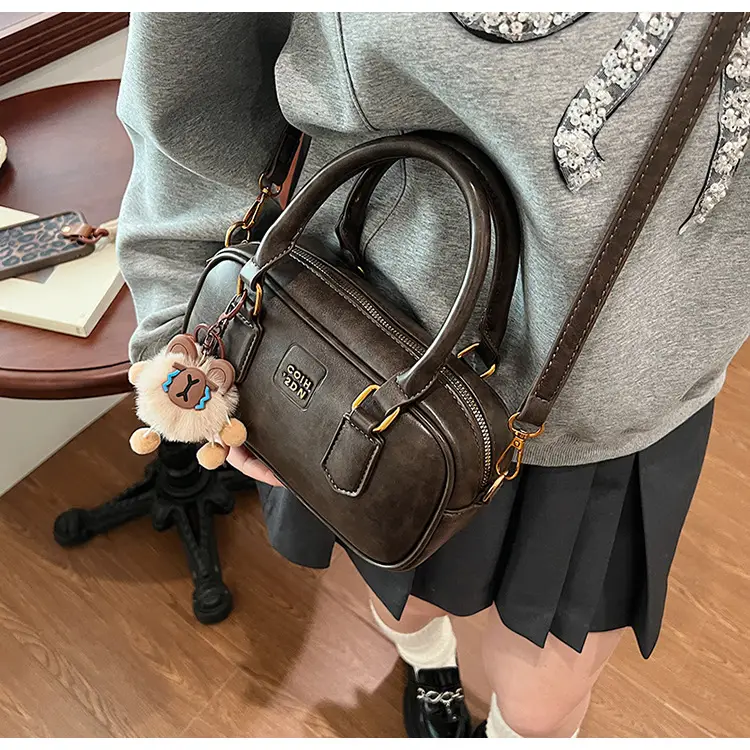 Women's British Retro Shoulder Crossbody Bag Brown 2024 — feature 22