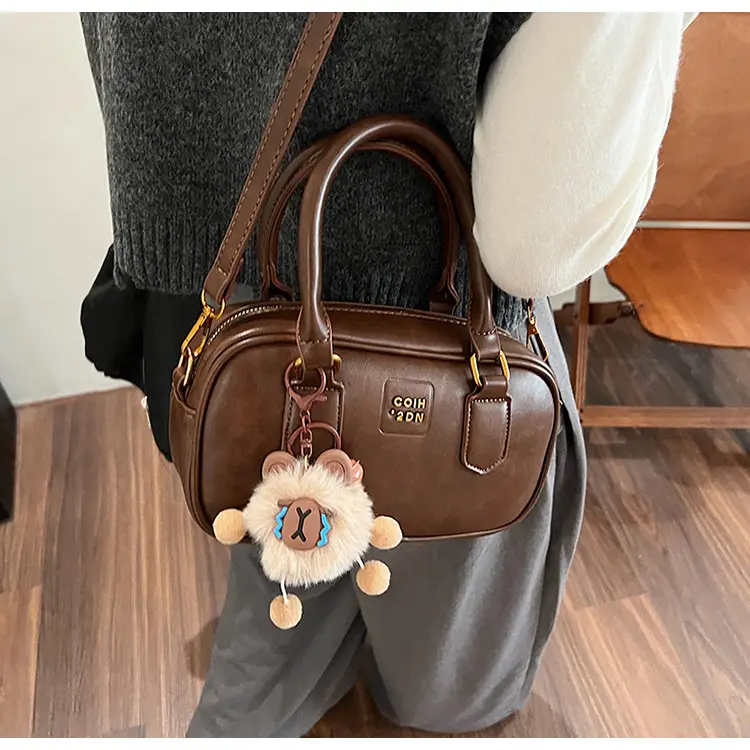 Women's British Retro Shoulder Crossbody Bag Brown 2024 — feature 31