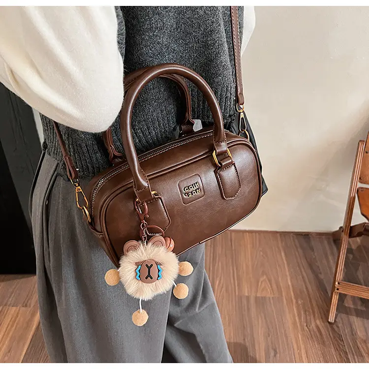 Women's British Retro Shoulder Crossbody Bag Brown 2024 — feature 34
