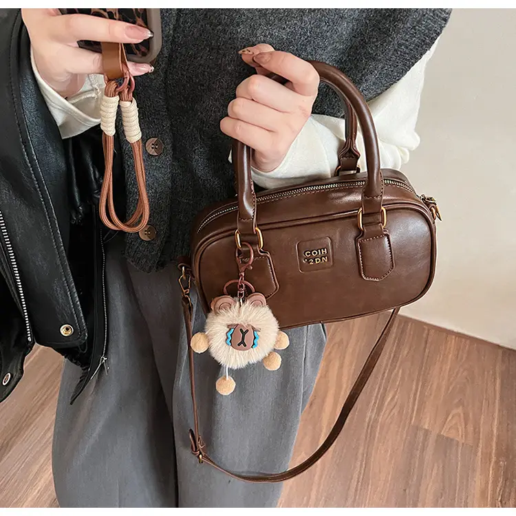 Women's British Retro Shoulder Crossbody Bag Brown 2024 — feature 37
