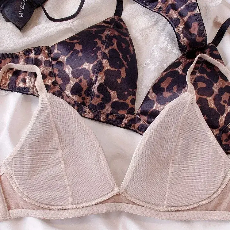 French Triangle Cup Bra Leopard Print No Steel Ring Glow Surface - Image 12
