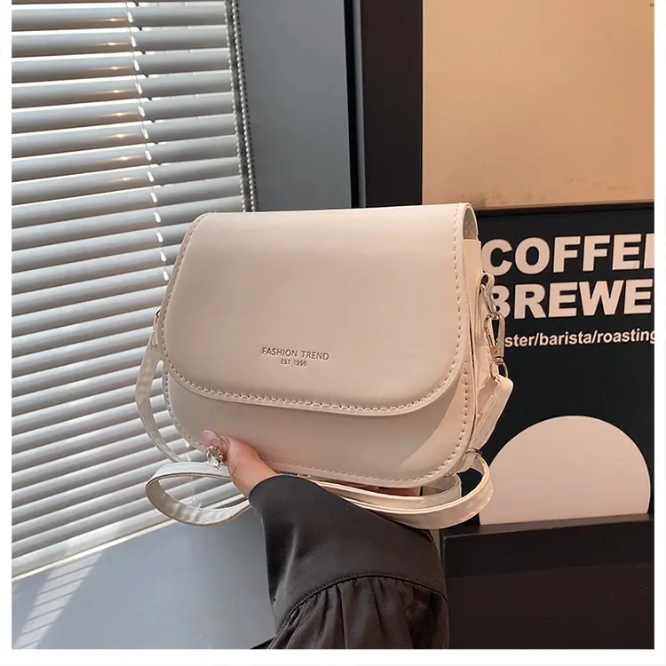Small Black Shoulder Crossbody Bag for Women 2024 Winter — feature 26
