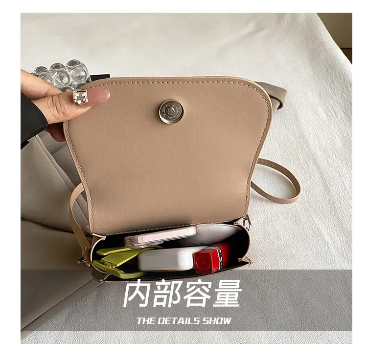 Small Black Shoulder Crossbody Bag for Women 2024 Winter — feature 5