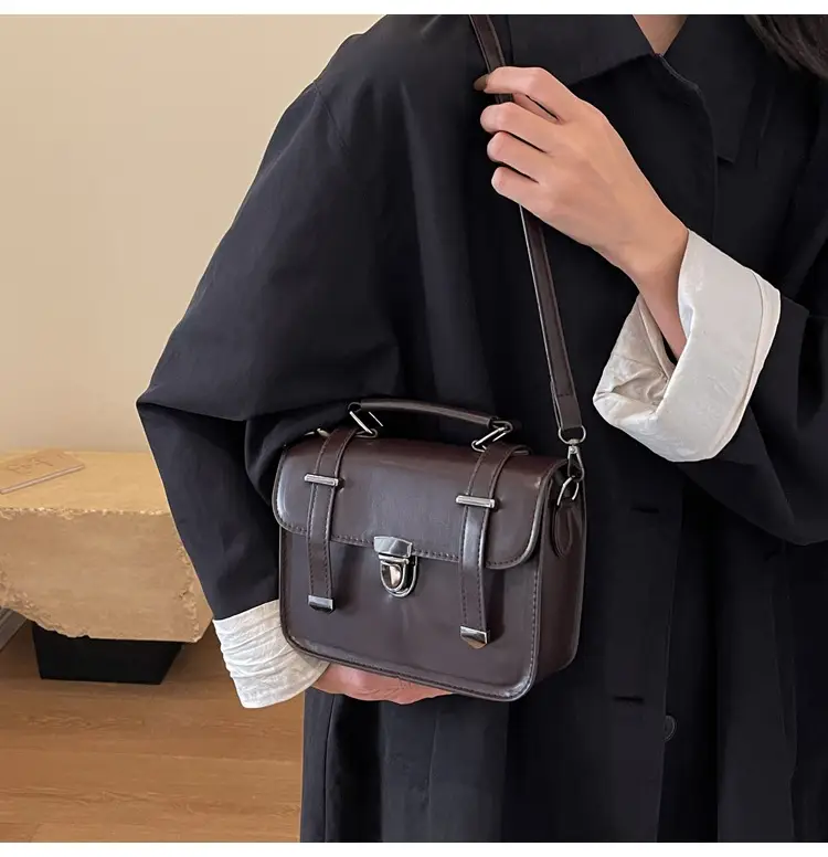 Vintage Women's Textured Shoulder Bag Brown 2024 — feature 13