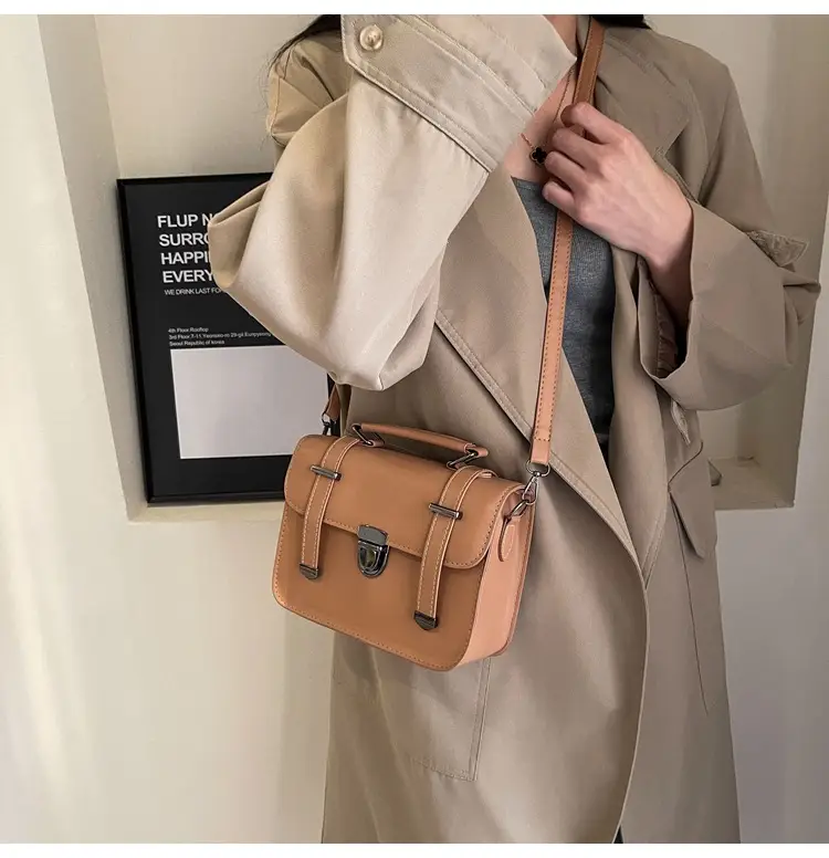 Vintage Women's Textured Shoulder Bag Brown 2024 — feature 18