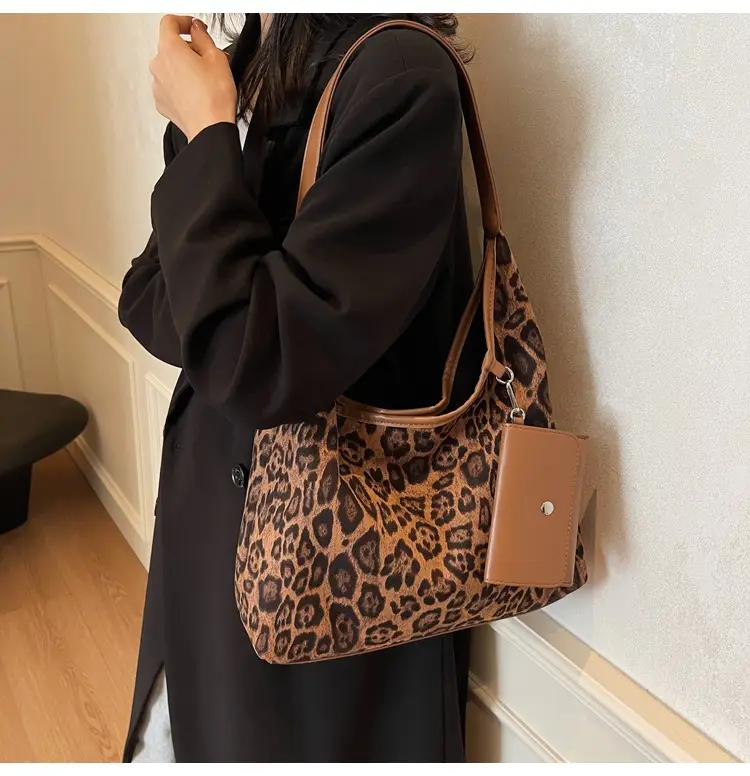 Leopard Print Large Shoulder Bag Women 2024 Winter — feature 10