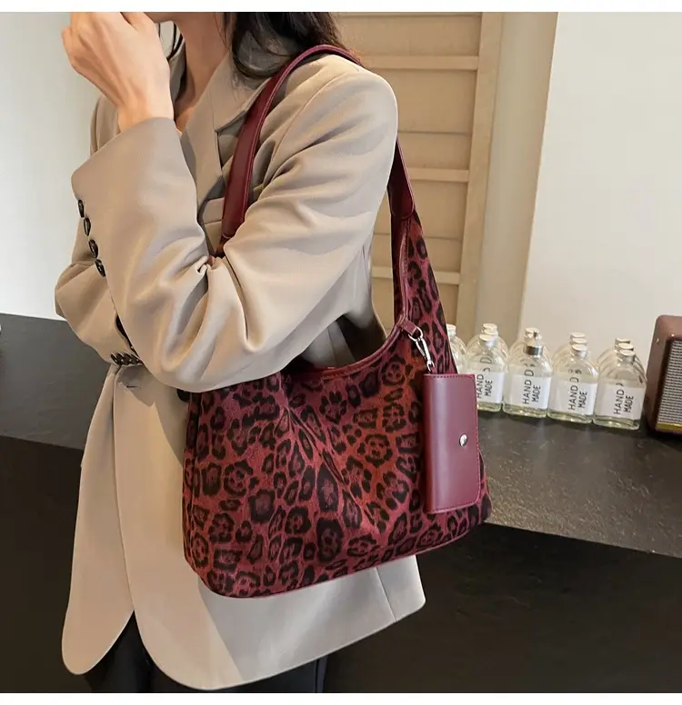 Leopard Print Large Shoulder Bag Women 2024 Winter — feature 19
