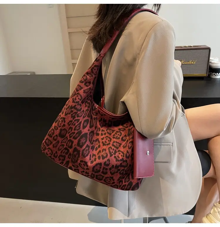 Leopard Print Large Shoulder Bag Women 2024 Winter — feature 20