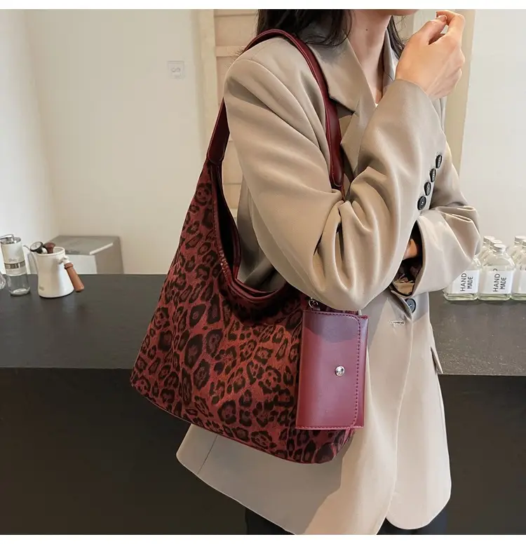 Leopard Print Large Shoulder Bag Women 2024 Winter — feature 21