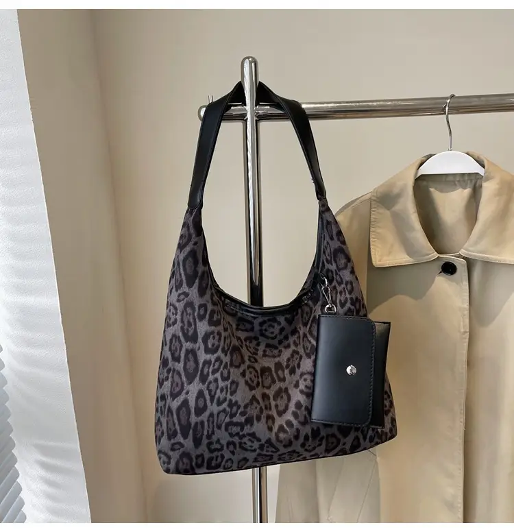 Leopard Print Large Shoulder Bag Women 2024 Winter — feature 31