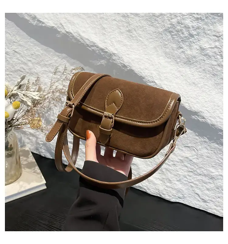 Vintage Frosted Leather Shoulder Bag Women 2024 New — feature 13