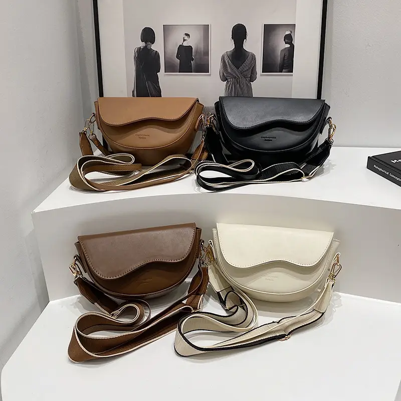Black Textured Crossbody Bag for Women 2024 - Image 7