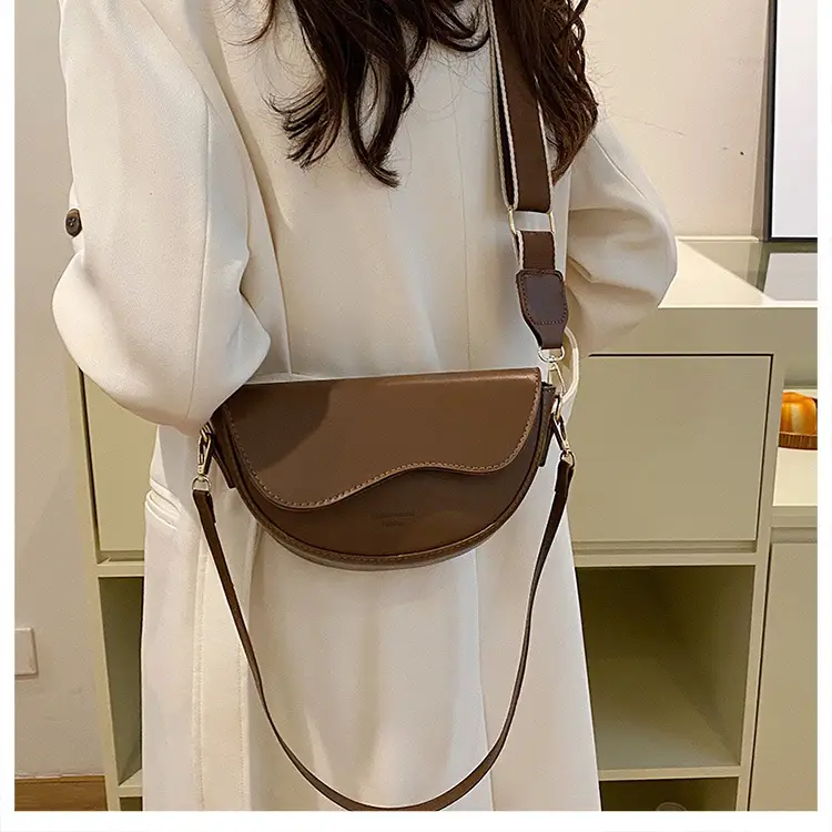 Black Textured Crossbody Bag for Women 2024 — feature 10
