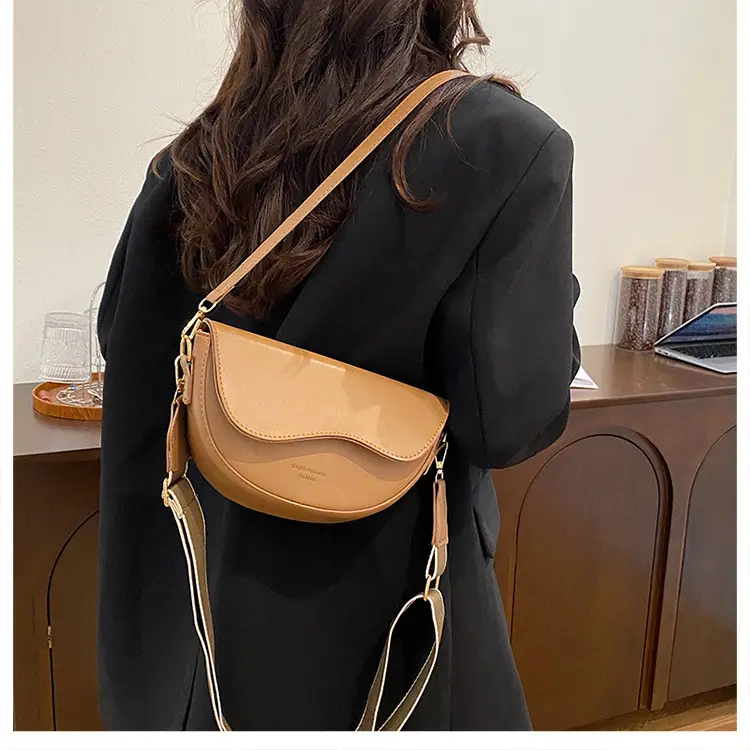 Black Textured Crossbody Bag for Women 2024 — feature 19