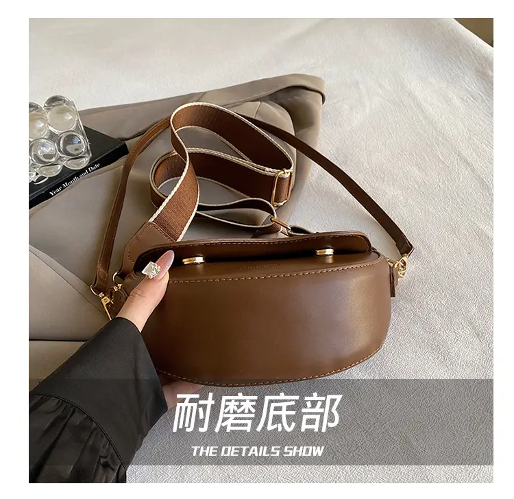 Black Textured Crossbody Bag for Women 2024 — feature 4