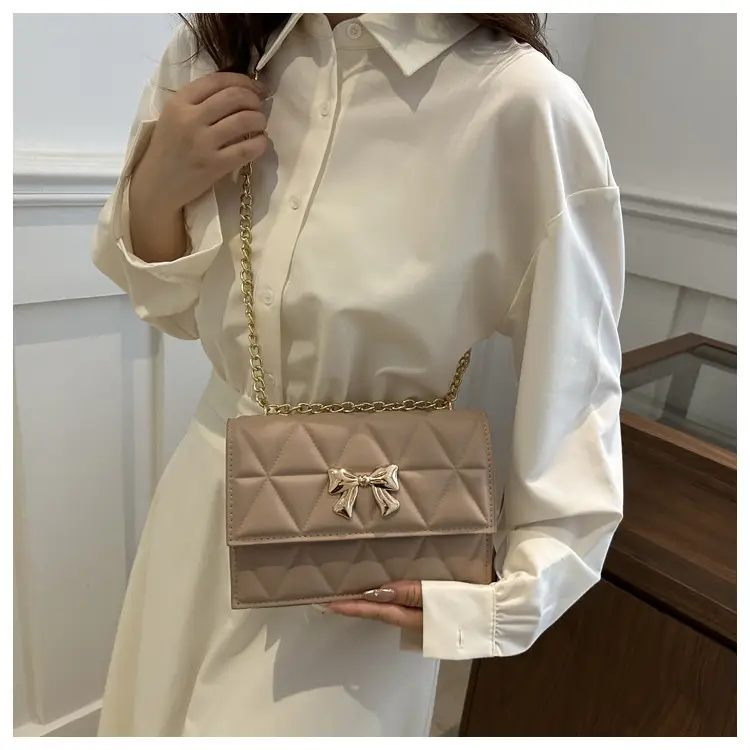 Pink Quilted Chain Shoulder Bag for Women 2025 — feature 13
