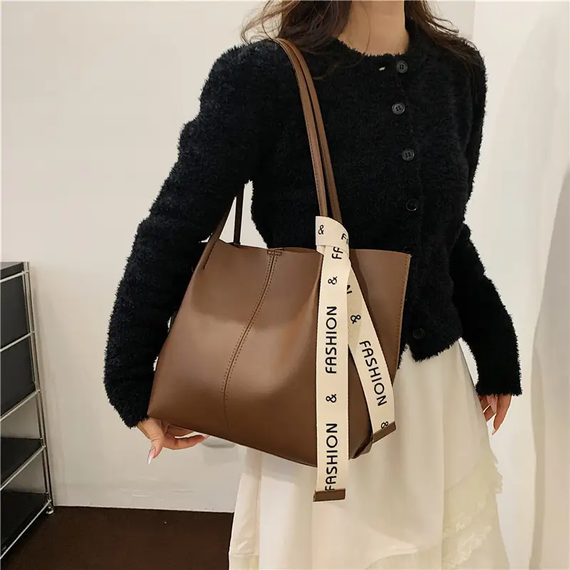 Large Capacity Women's Brown Shoulder Tote Bag