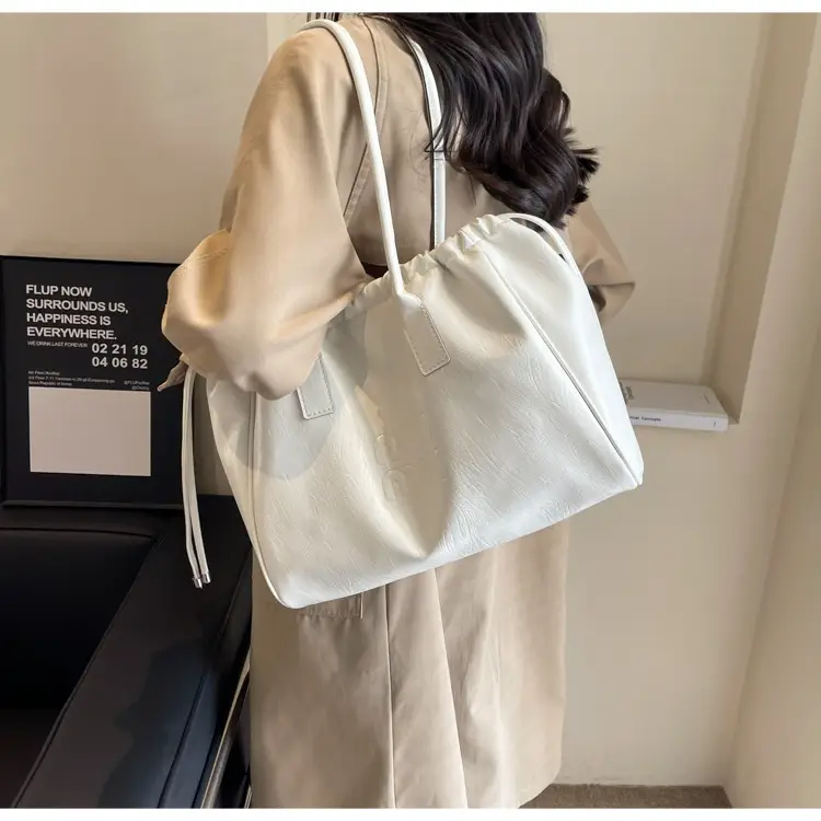 Vintage Brown Drawstring Tote Bag for Women - Image 7