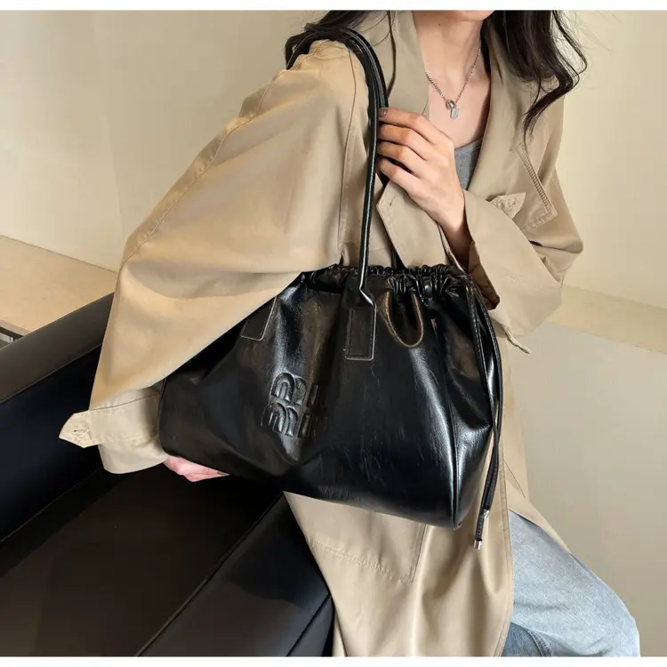 Vintage Brown Drawstring Tote Bag for Women — feature 17