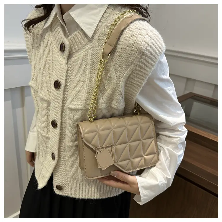 Black Quilted Chain Crossbody Bag for Women — feature 14