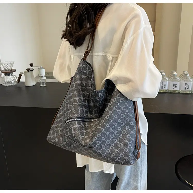 French Style Women's Grey Crossbody Tote Bag 2024 — feature 24