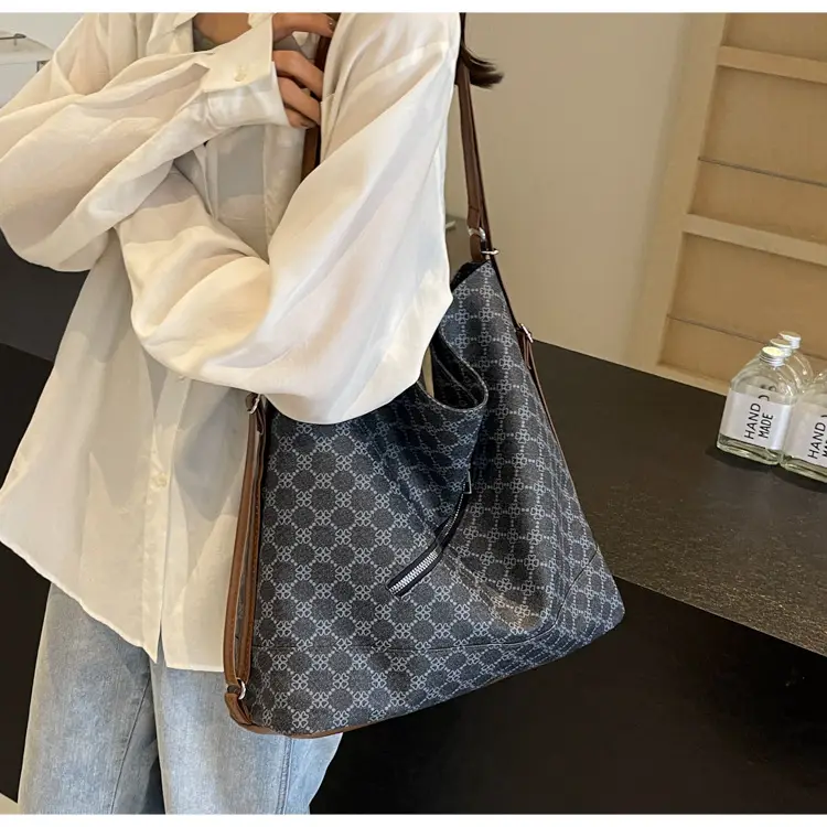 French Style Women's Grey Crossbody Tote Bag 2024 — feature 25
