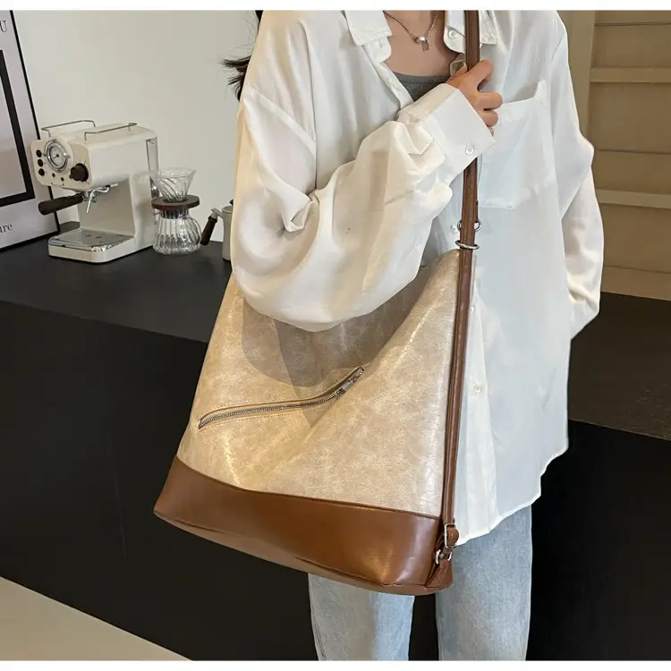 French Style Women's Grey Crossbody Tote Bag 2024 — feature 26