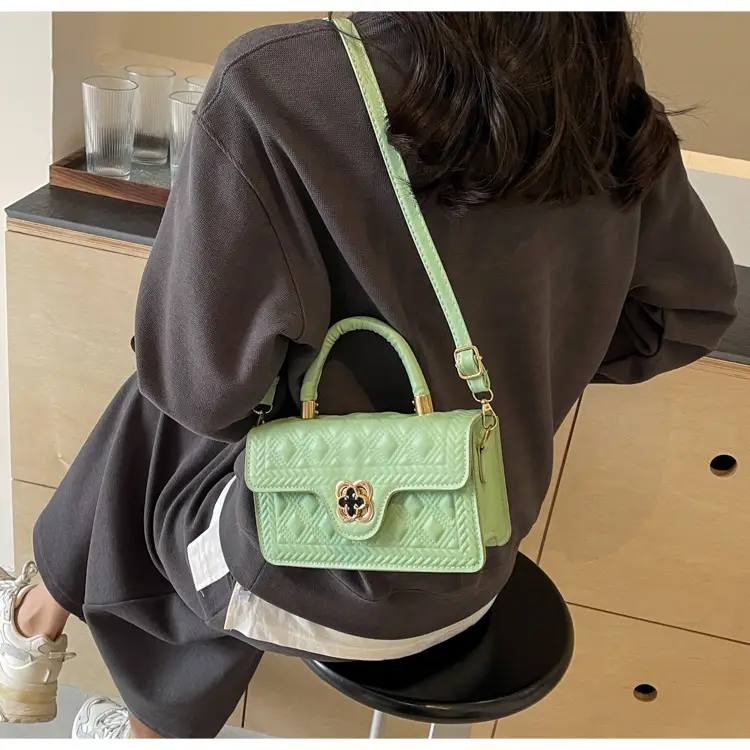 Women's Mint Green Rhombic Shoulder Bag 2024 — feature 23