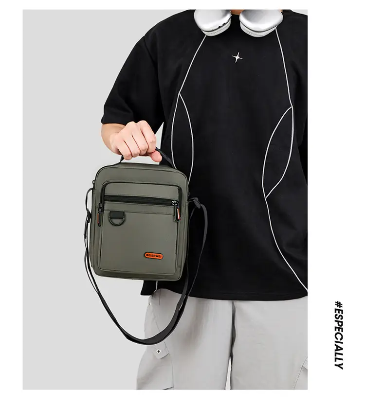 Men's Oxford Cloth Shoulder Bag Black 2024 — feature 16