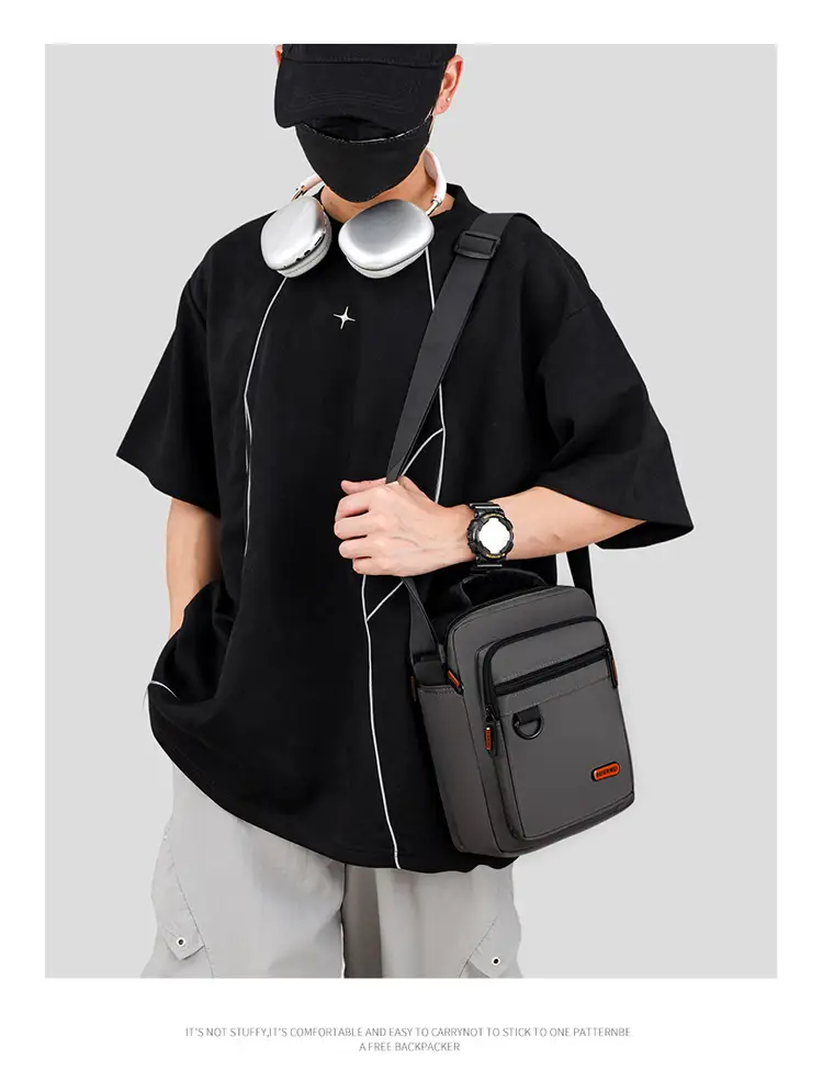 Men's Oxford Cloth Shoulder Bag Black 2024 — feature 17